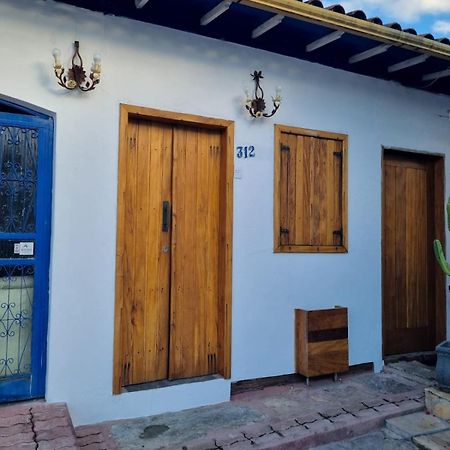 Pousada Casa Da Cintia Diamantina Extérieur photo
